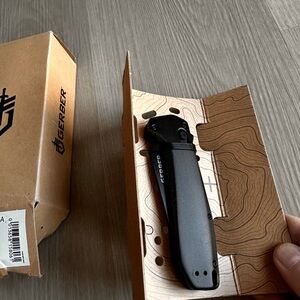 New Gerber Highbrow Assisted Opening Folding Knife Onyx Black